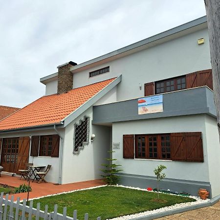 Beachwalk Guesthouse Esmoriz Esterno foto