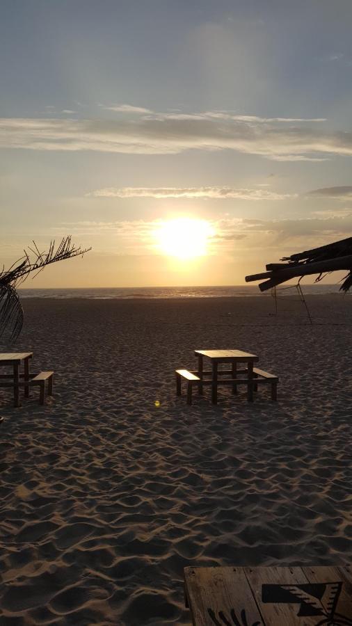 Beachwalk Guesthouse Esmoriz Esterno foto